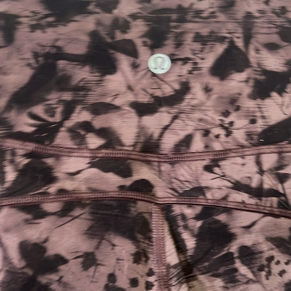 Lululemon leggings size 10 - Picture 1 of 5